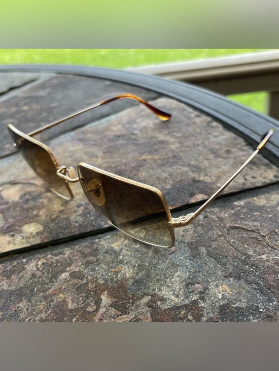 Ray-Ban gold frame brown gradient 1971 square classic sunglasses main image 6